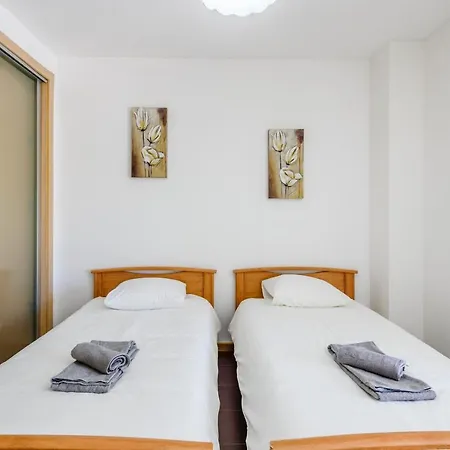 Casa Patroves Αλμπουφέιρα